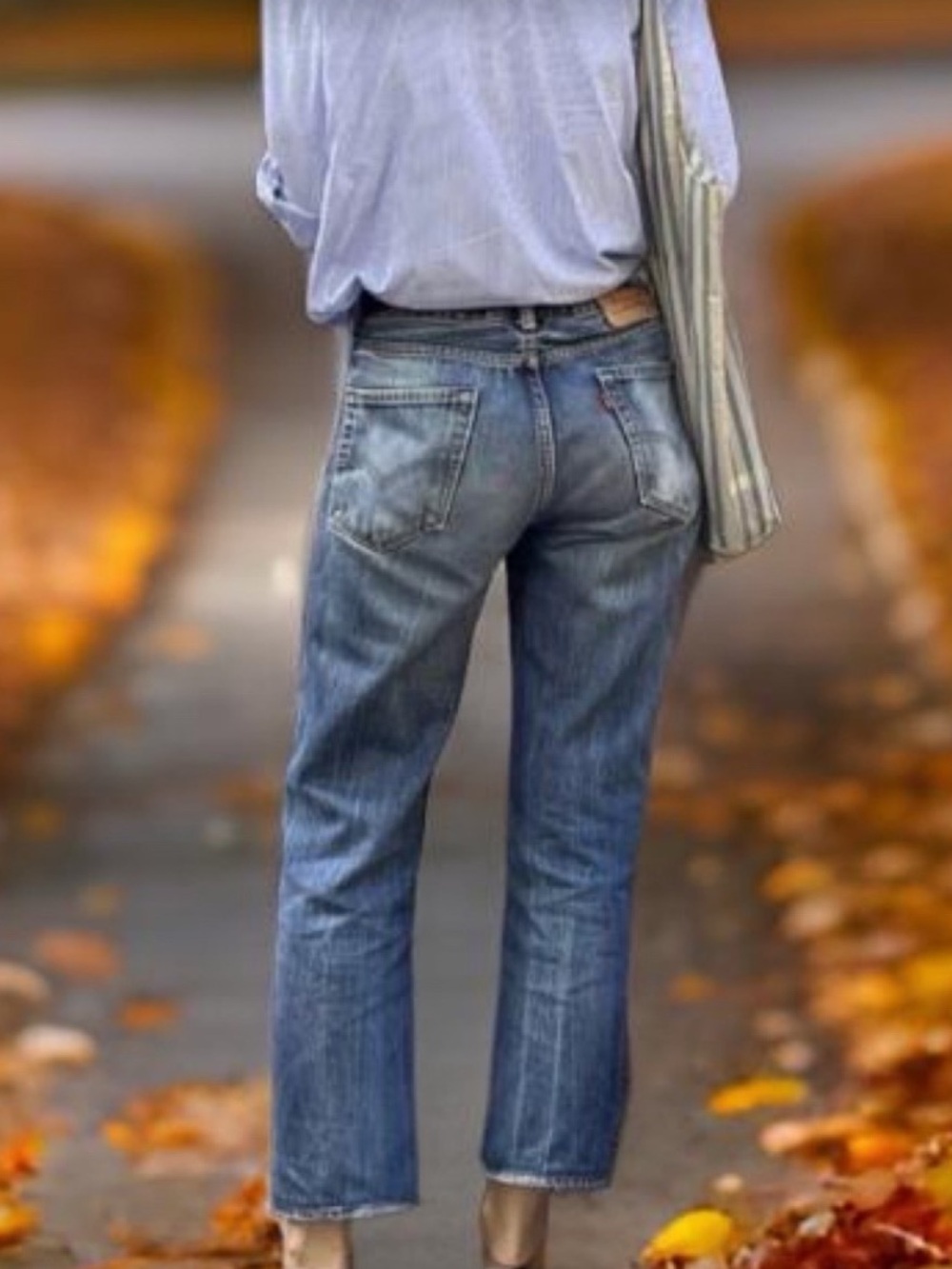 Levi’s | The Classic 501 in Naturally Distressed Faded Medium Blue Wash